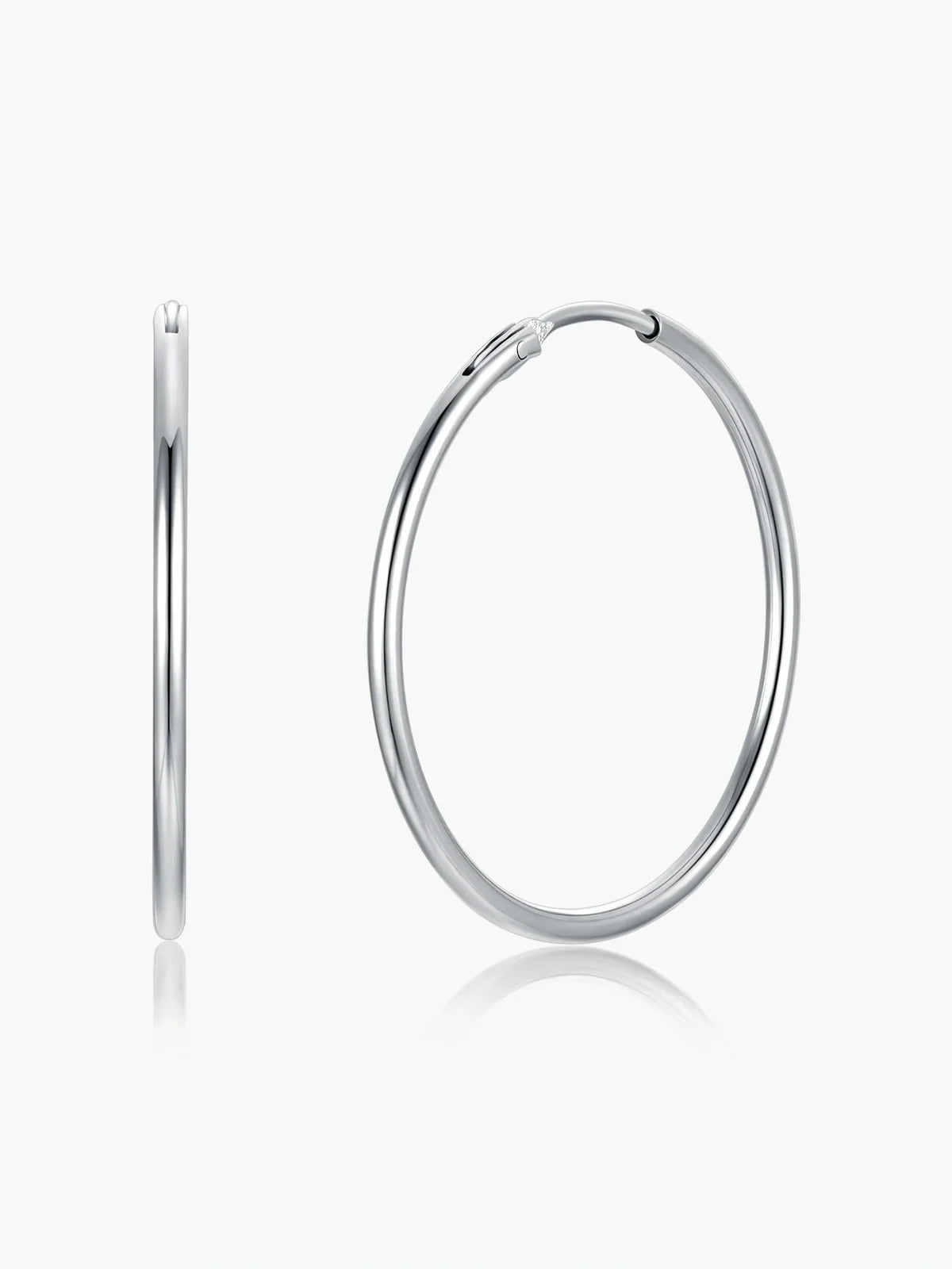 ABBY: Stylish and Versatile Accessory