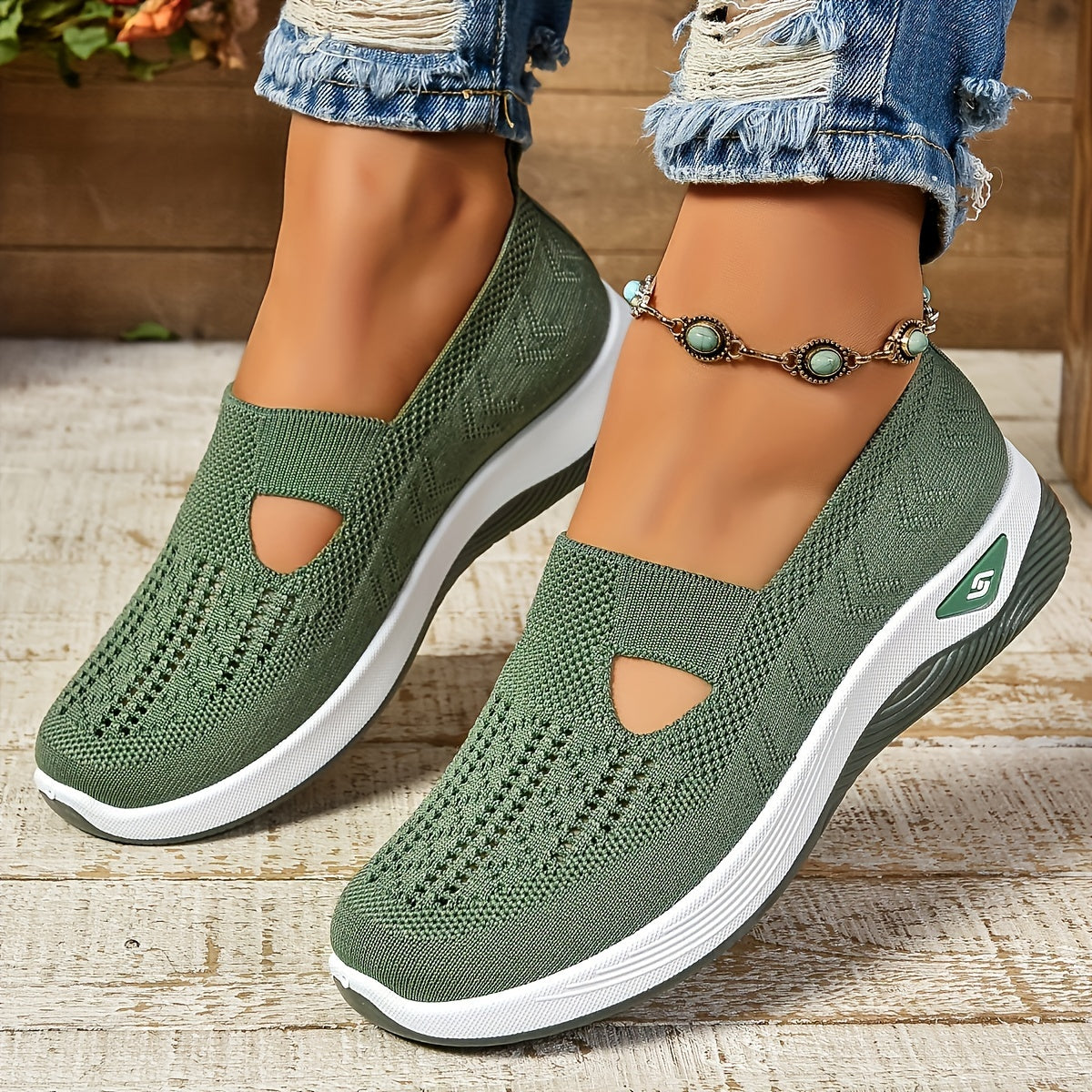Senil – Non-slip Shoes + FREE INSOLES