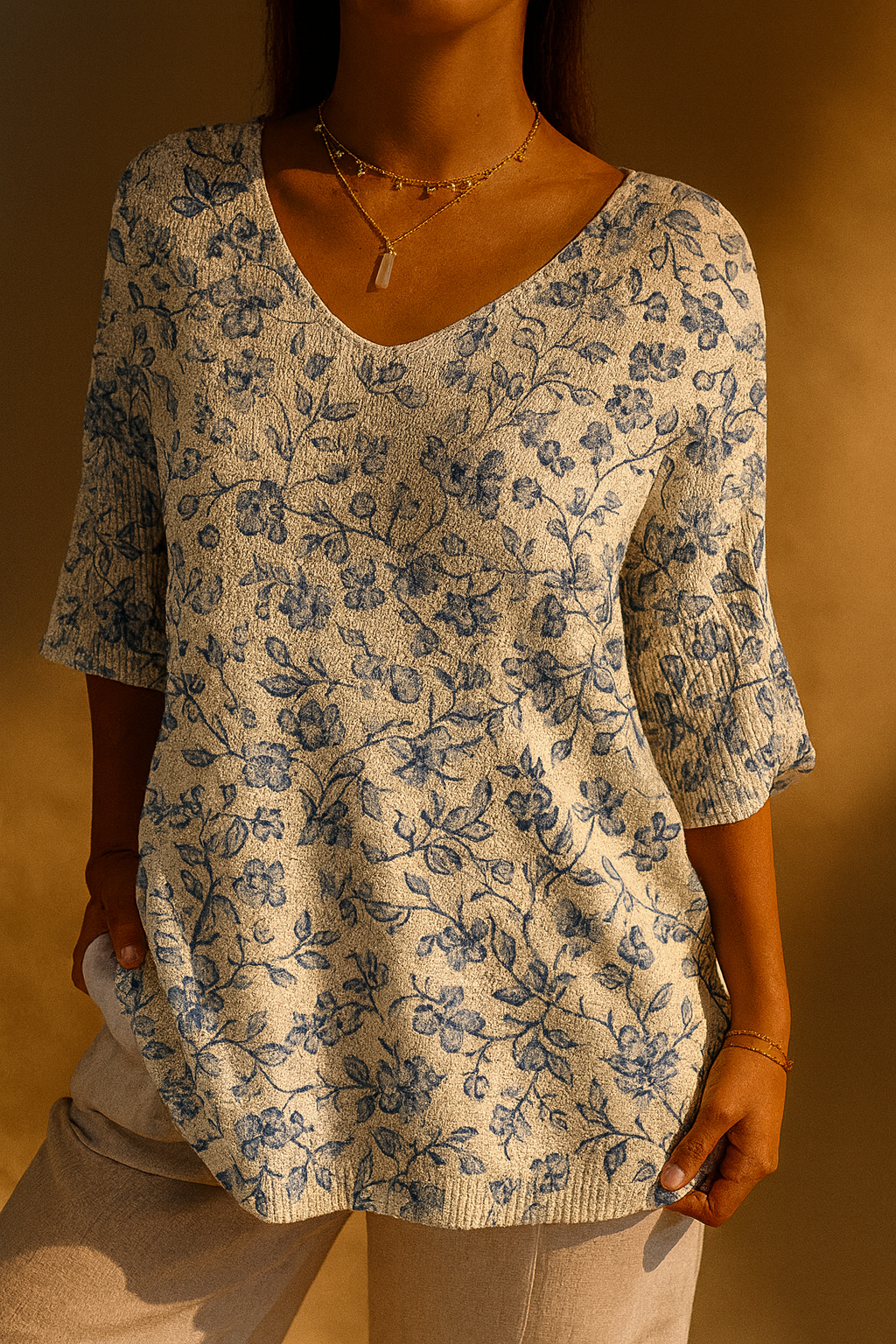 Amelia | Women's Small Blue Flowers Print Casual Pullover