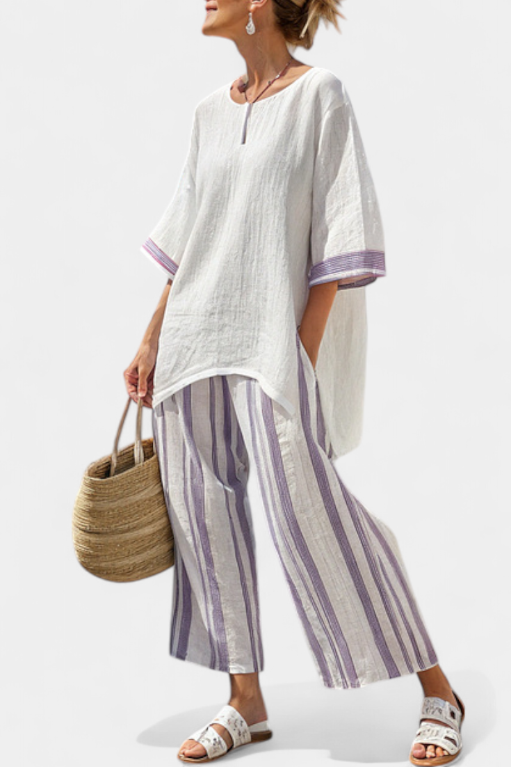 Allegra – comfortable shirt and striped bamboo trousers