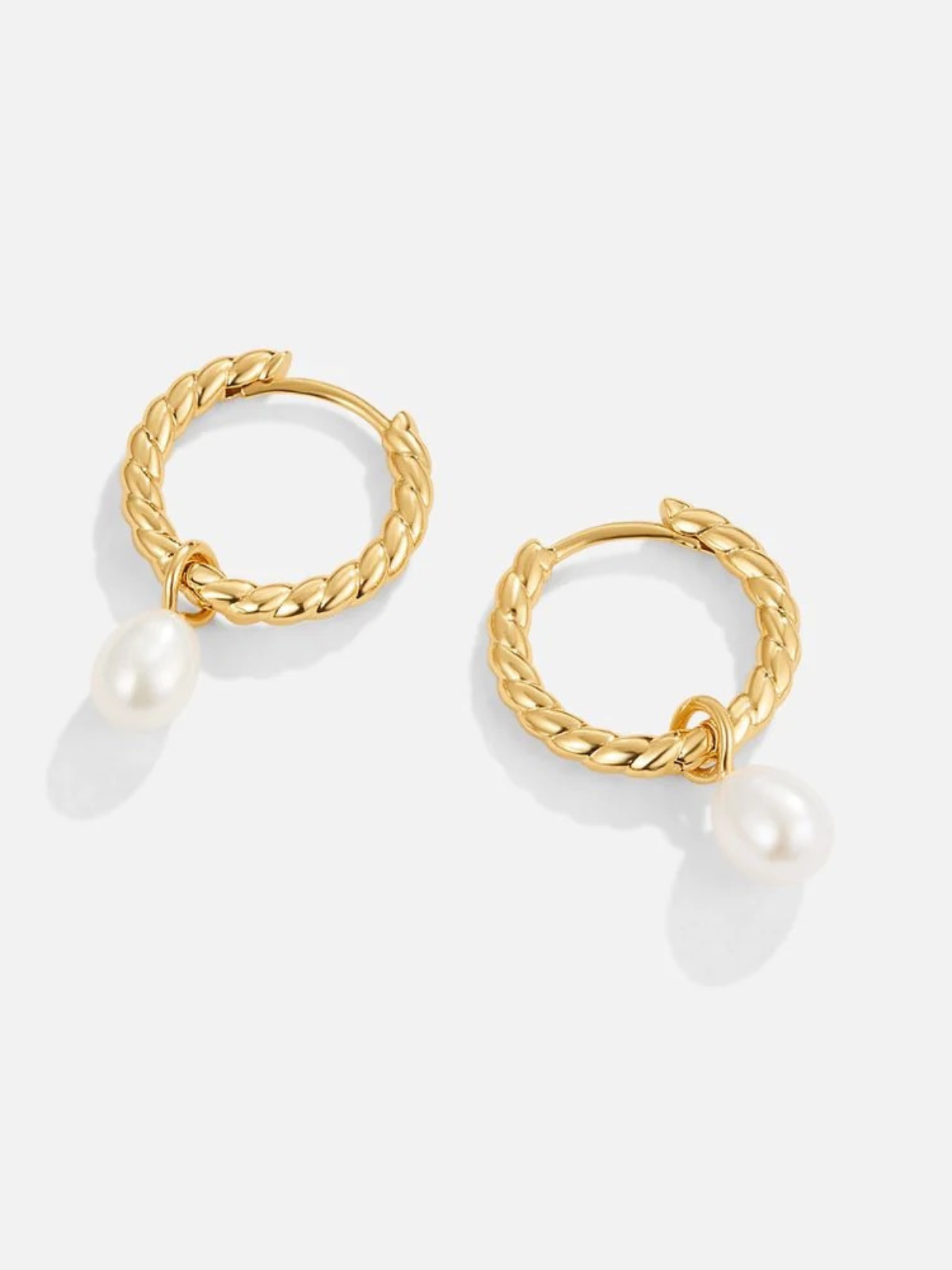 BRIA: Elegant and Versatile Design