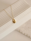 CLÉA - Elegant and Versatile Design