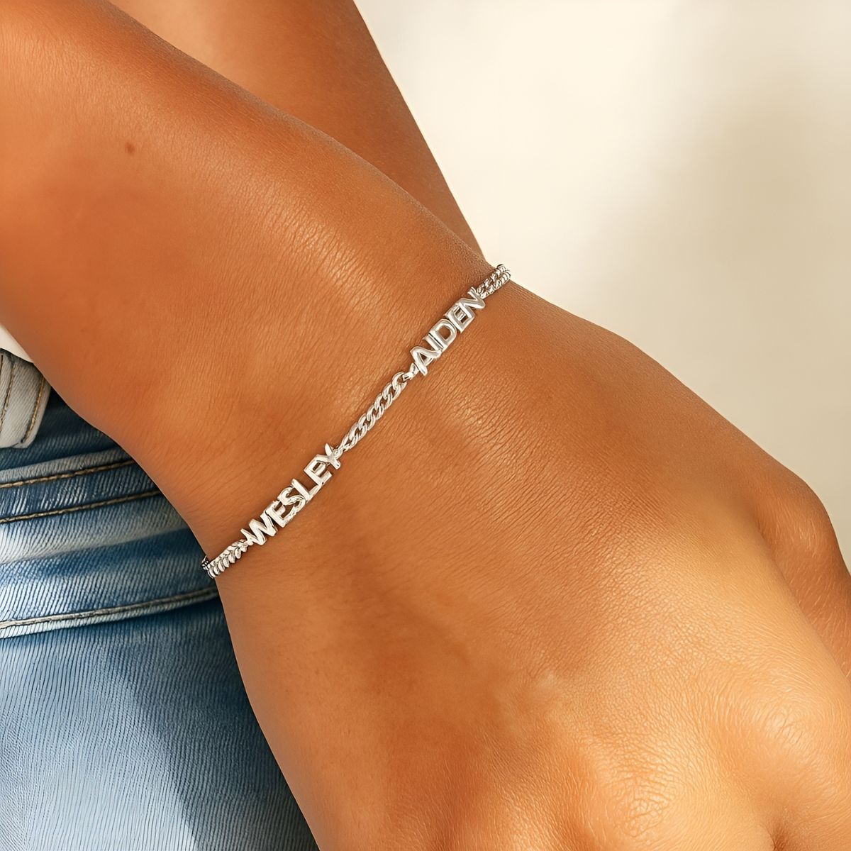 Prénia | Bracelet with the names of your Loved Ones