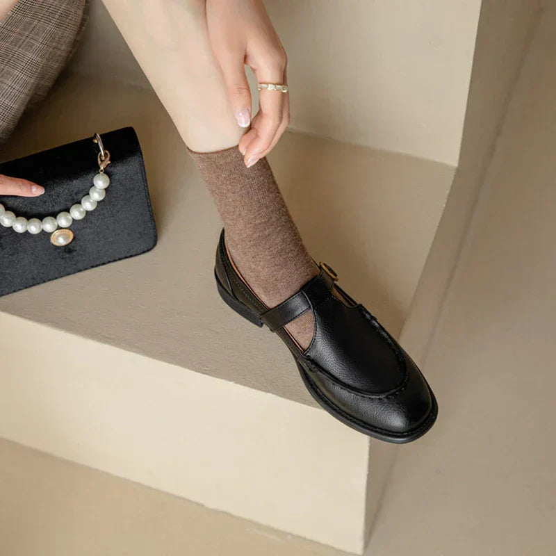 Belliora Retro-Inspired Shoes