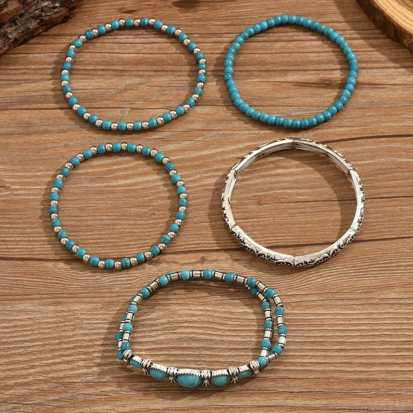 Maëlys — Refined turquoise multi-strand bracelet