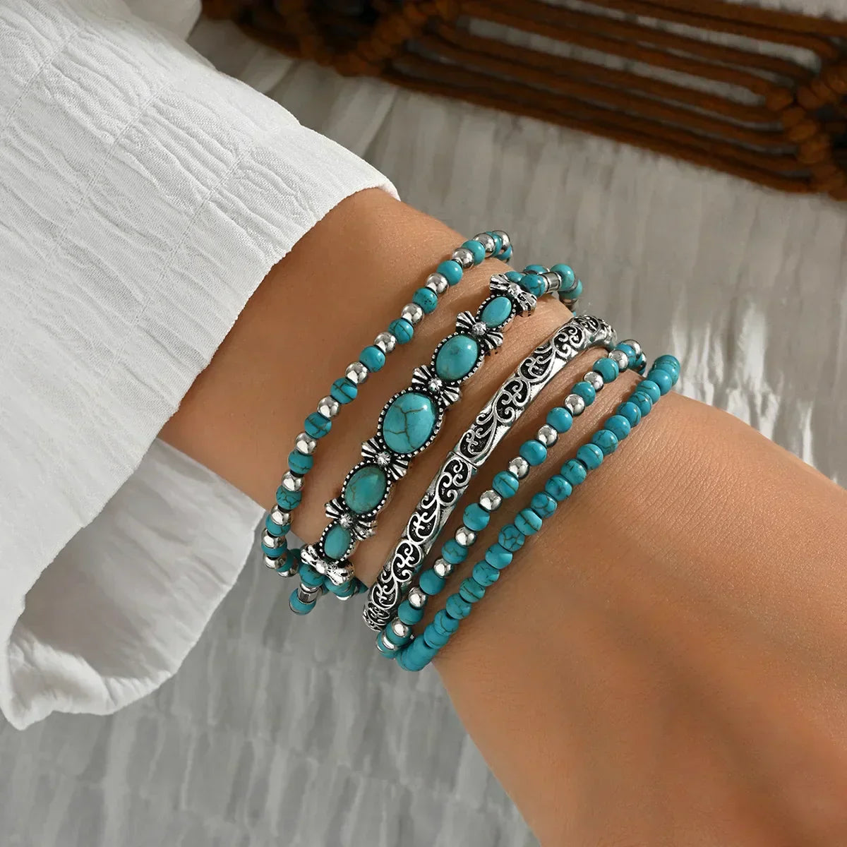 Maëlys — Refined turquoise multi-strand bracelet
