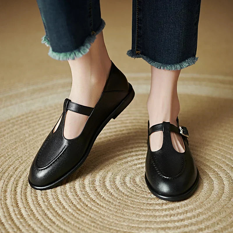 Selvana Chic Low Heel Pumps