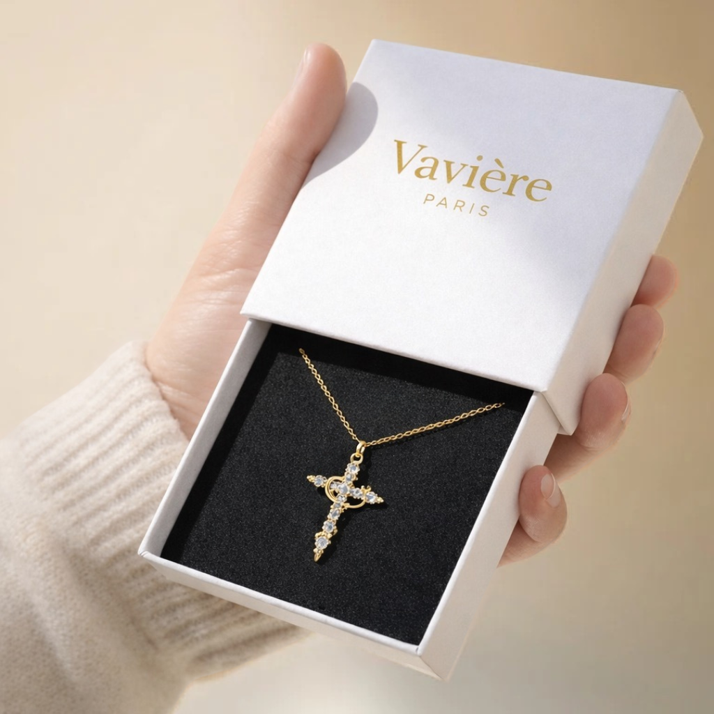 THE TIMELESS CROSS