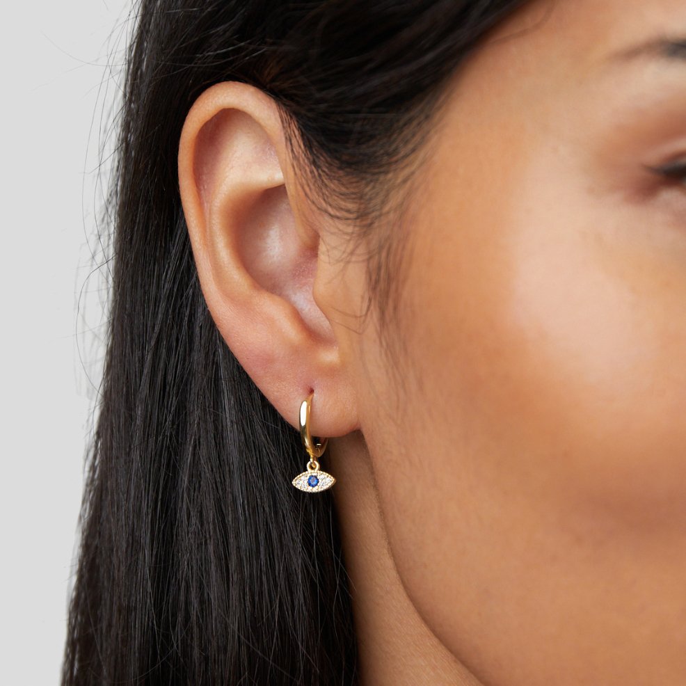 LYNE: Elevate Your Style