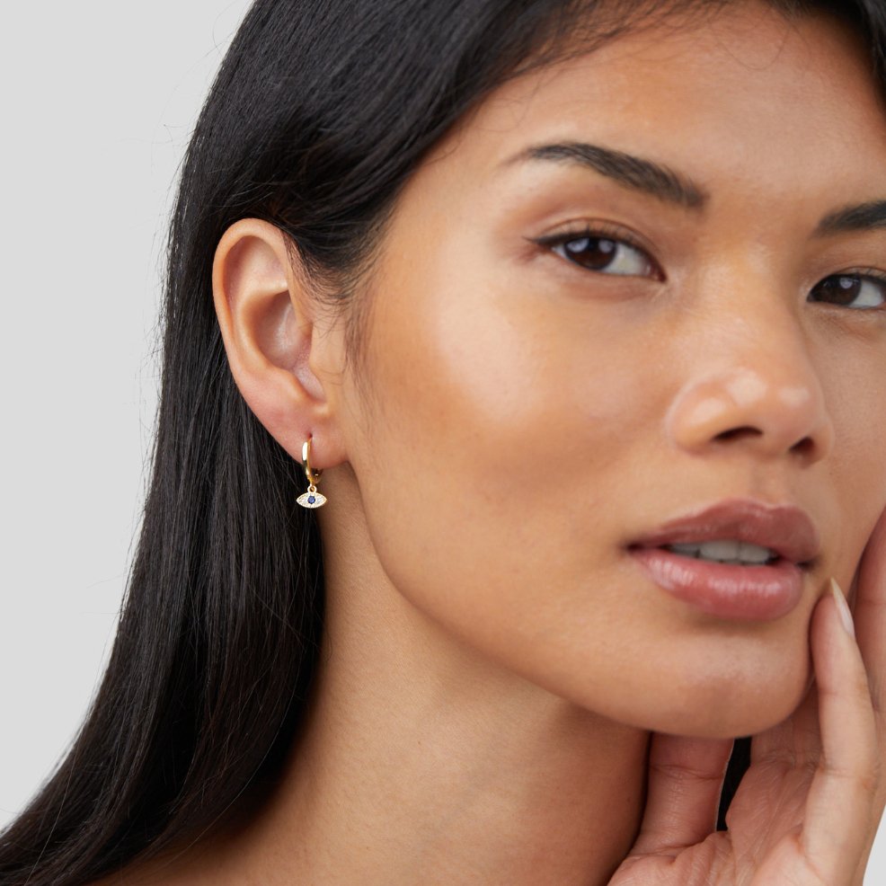 LYNE: Elevate Your Style