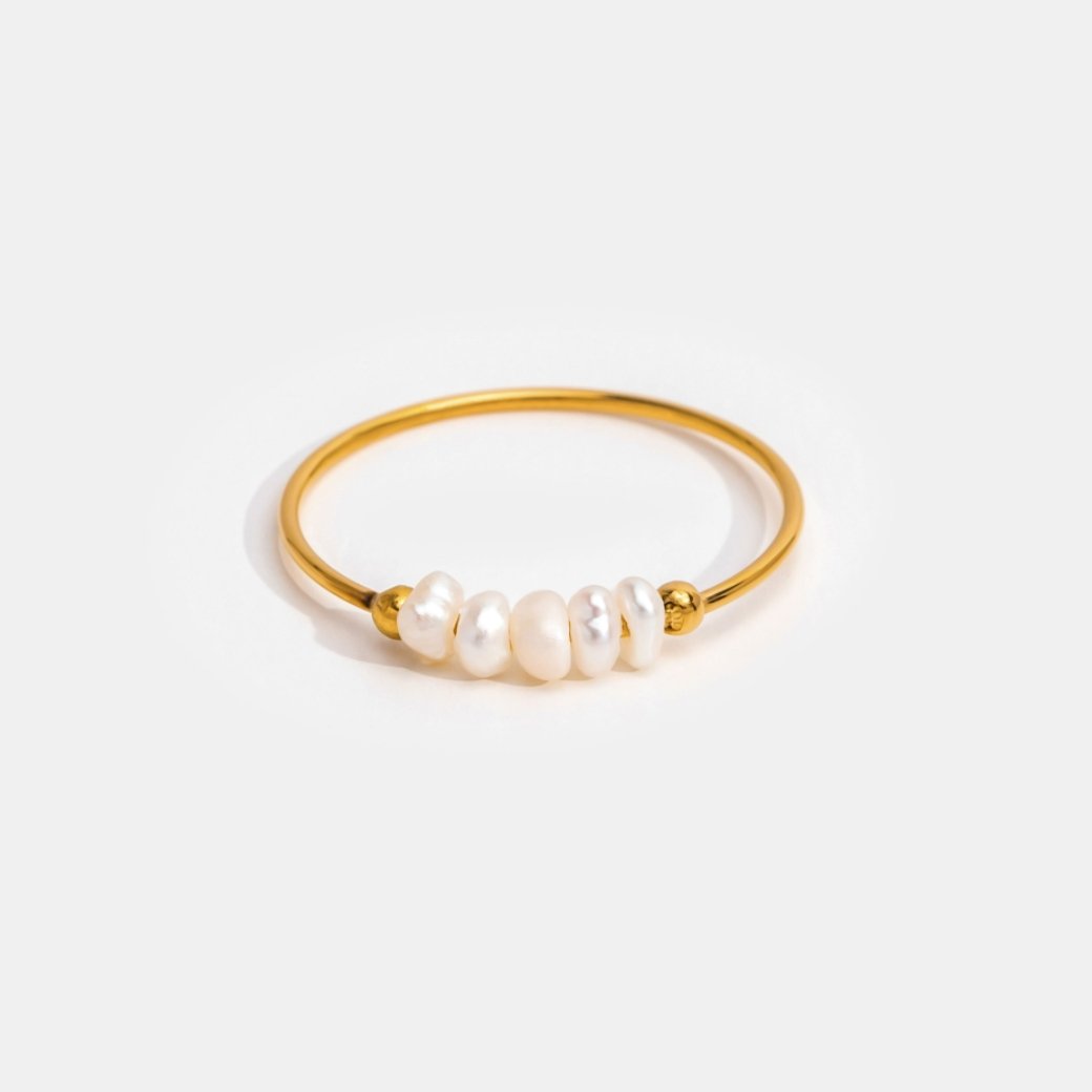 Grace - Elegant Freshwater Pearl Ring
