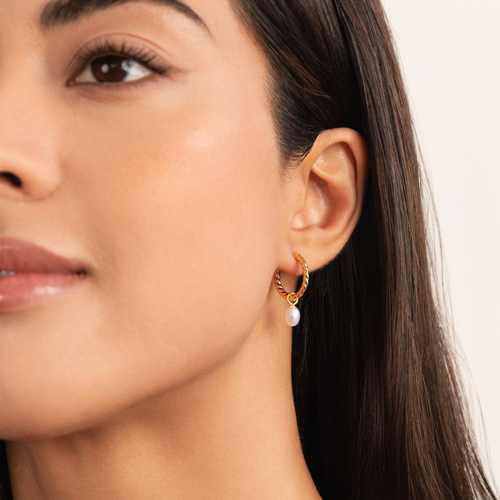 BRIA: Elegant and Versatile Design