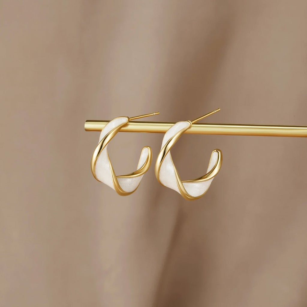 LAYA Collection